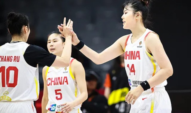 博鱼电竞-女篮首节被比利时压制！杨舒予+2内低迷，张曼曼惊喜，防守需警惕