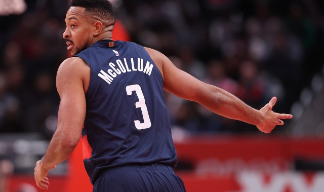 博鱼电竞-特雷·杨改穿3号！奇才前两任3号分别是CJ·麦科勒姆和比尔！